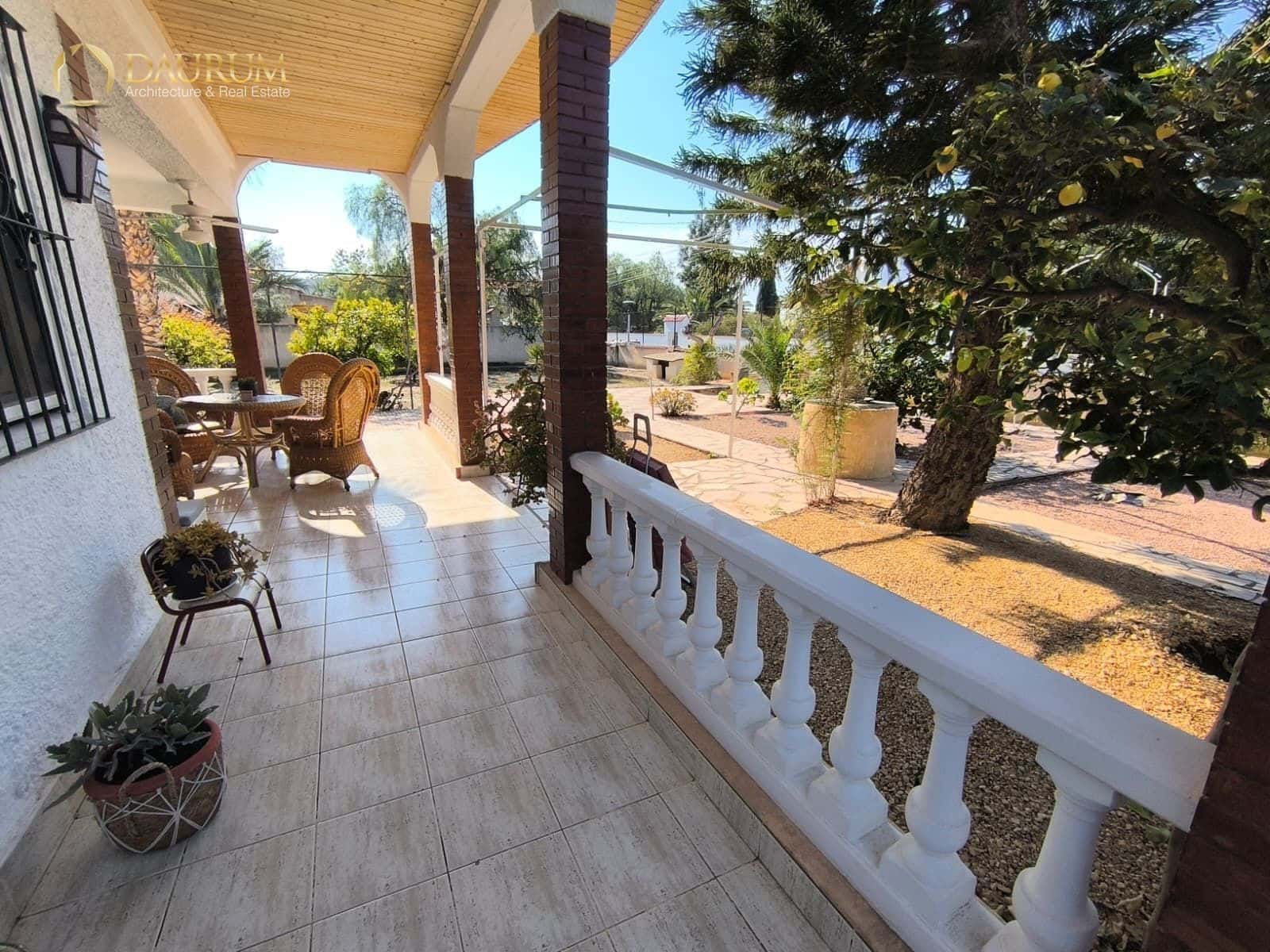 3 bedroom Villa for sale in Busot with pool garage - € 369,900 (Ref: 9730751)