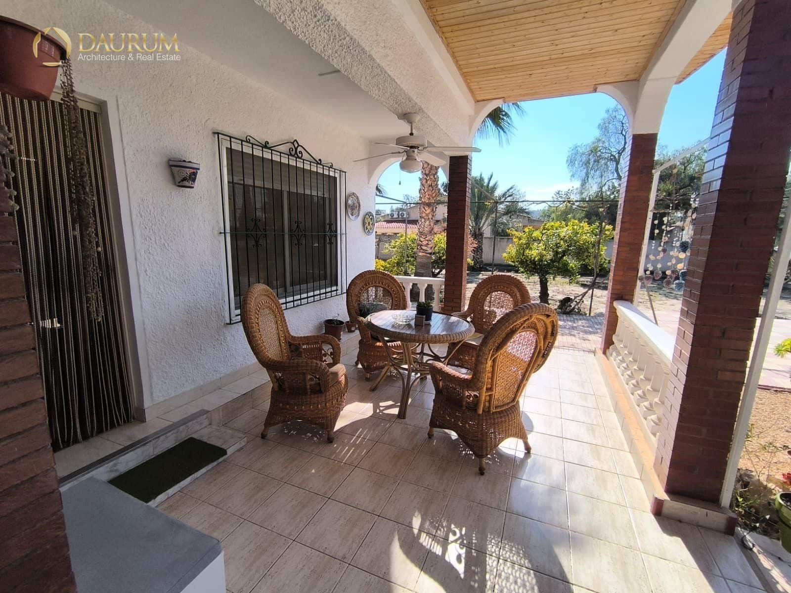 3 bedroom Villa for sale in Busot with pool garage - € 369,900 (Ref: 9730751)