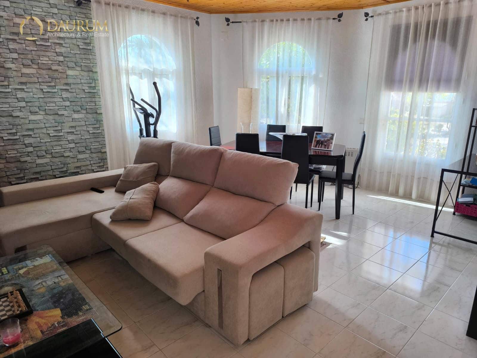 3 bedroom Villa for sale in Busot with pool garage - € 369,900 (Ref: 9730751)