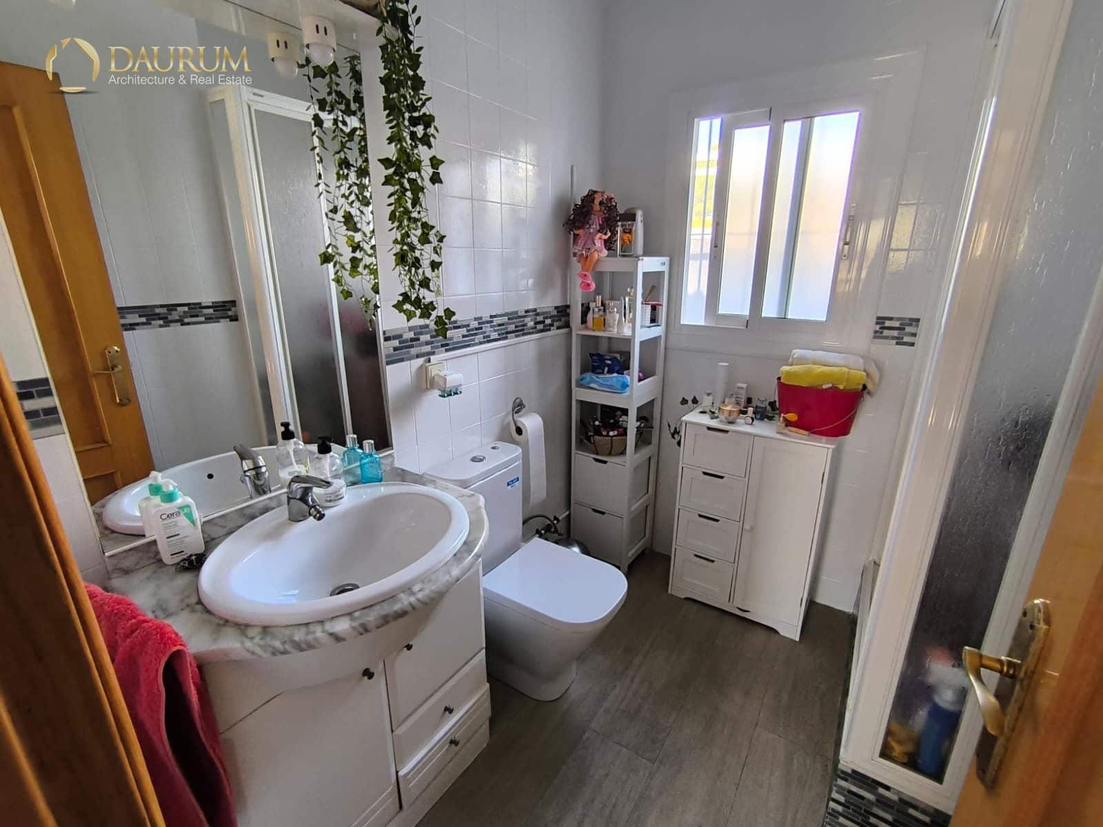 3 bedroom Villa for sale in Busot with pool garage - € 369,900 (Ref: 9730751)