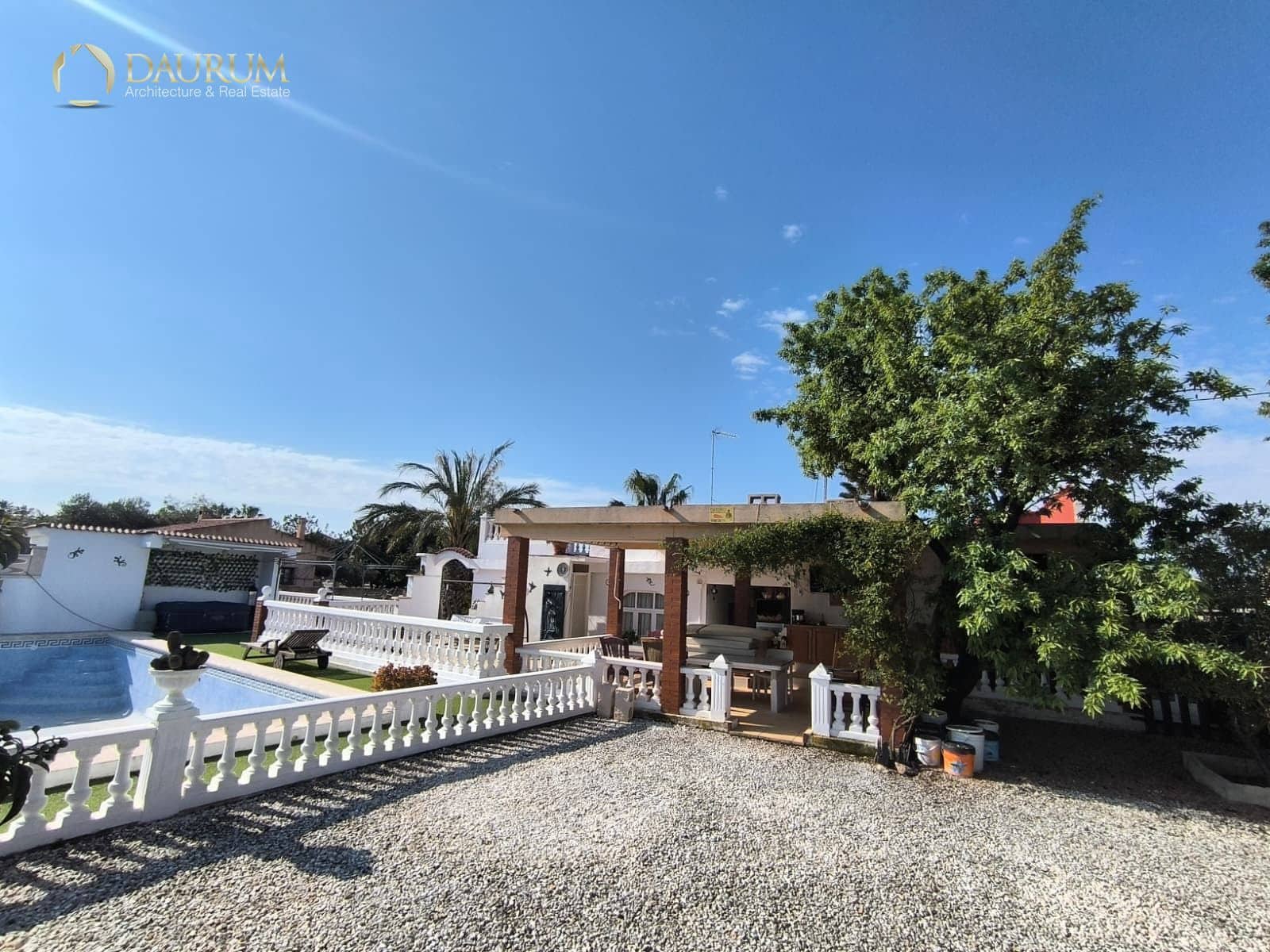 3 bedroom Villa for sale in Busot with pool garage - € 369,900 (Ref: 9730751)