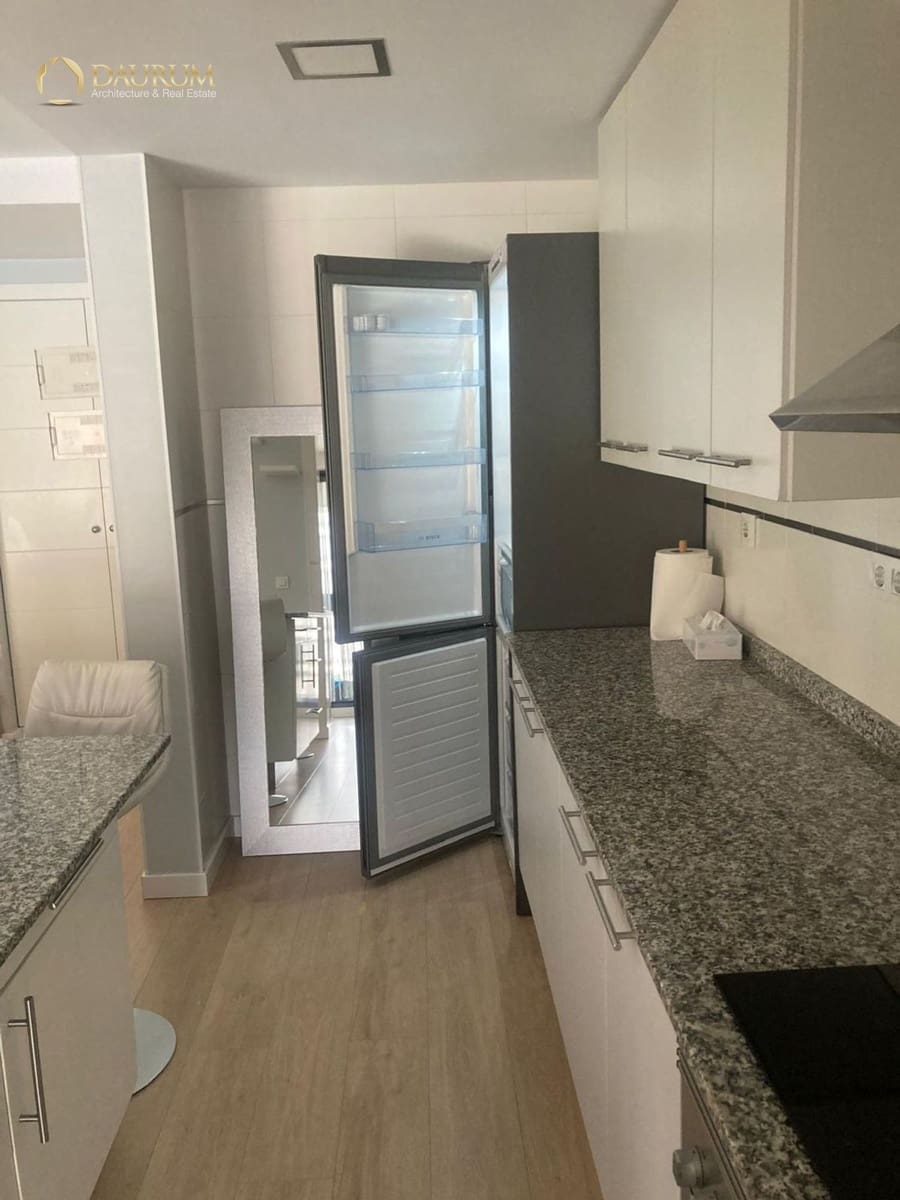 2 quarto Apartamento para venda em Alicante cidade com piscina garagem - 439 000 € (Ref: 9733670)