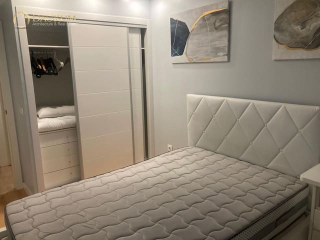 2 quarto Apartamento para venda em Alicante cidade com piscina garagem - 439 000 € (Ref: 9733670)