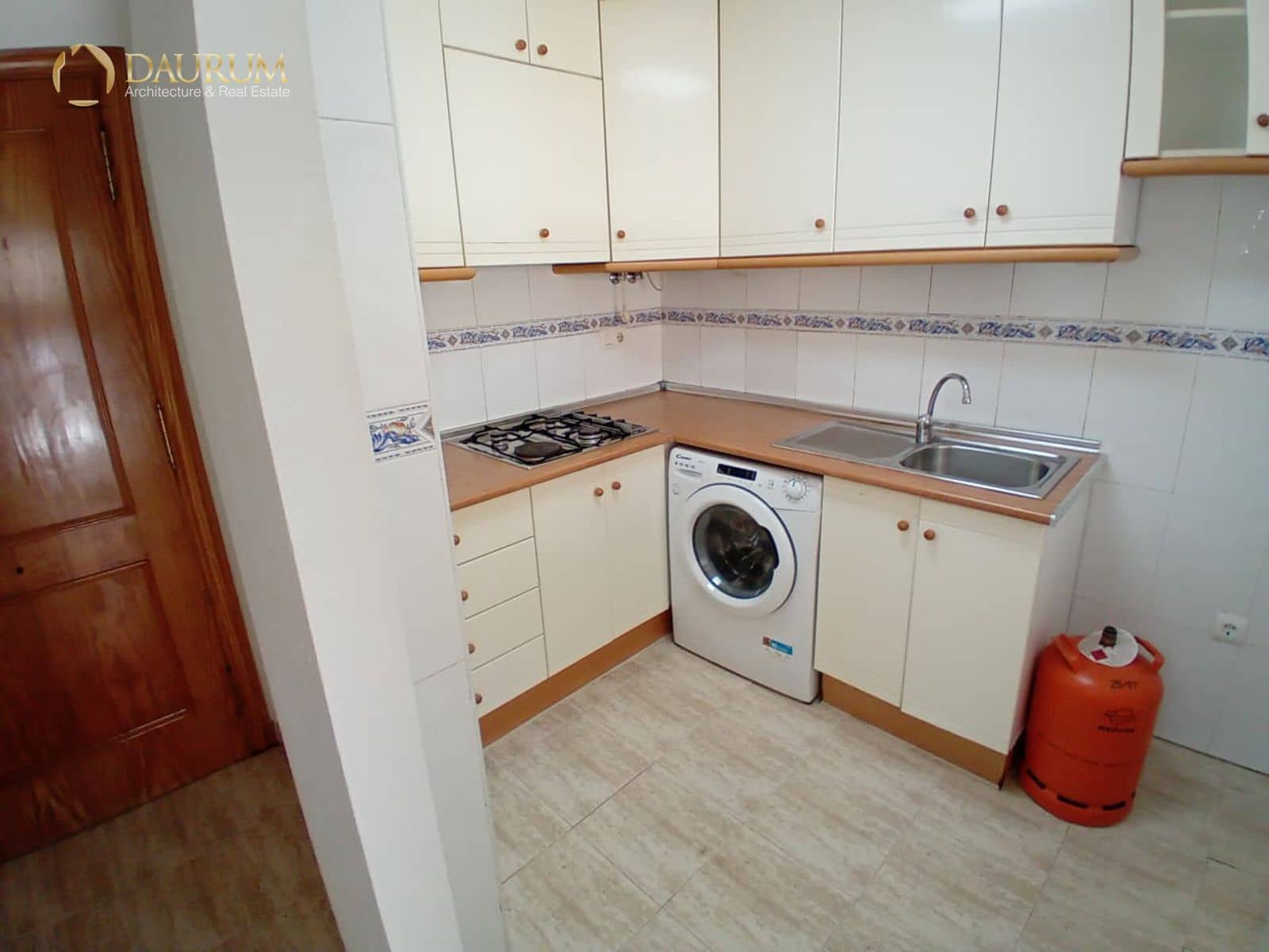 1 soveværelse Lejlighed til salg i Arenales del Sol med swimmingpool - € 141.500 (Ref: 9737042)