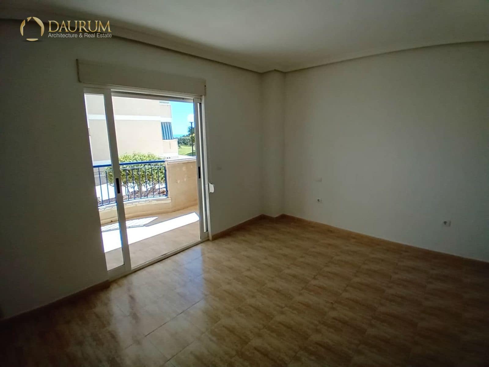 1 soveværelse Lejlighed til salg i Arenales del Sol med swimmingpool - € 141.500 (Ref: 9737042)