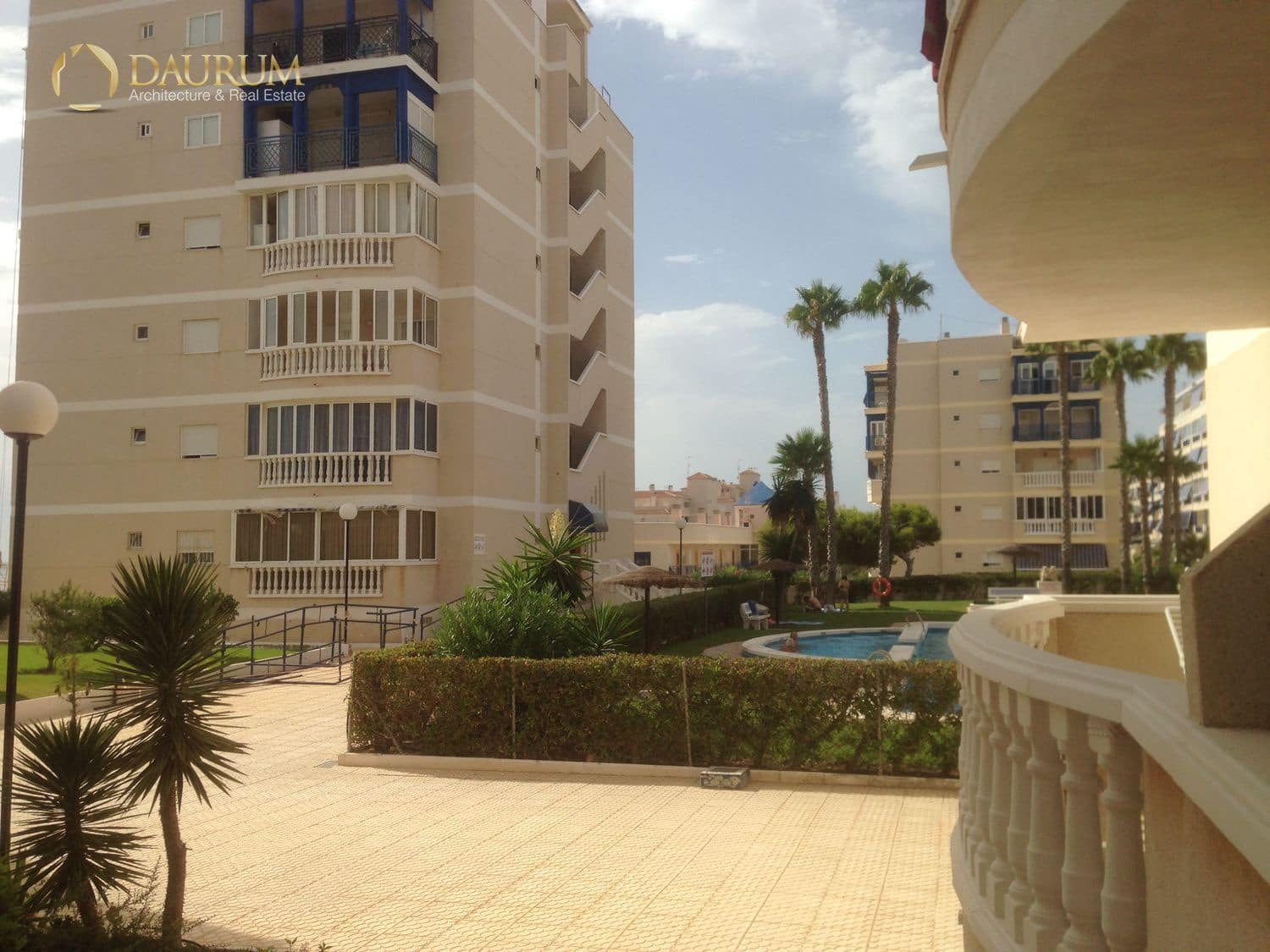 1 soveværelse Lejlighed til salg i Arenales del Sol med swimmingpool - € 141.500 (Ref: 9737042)