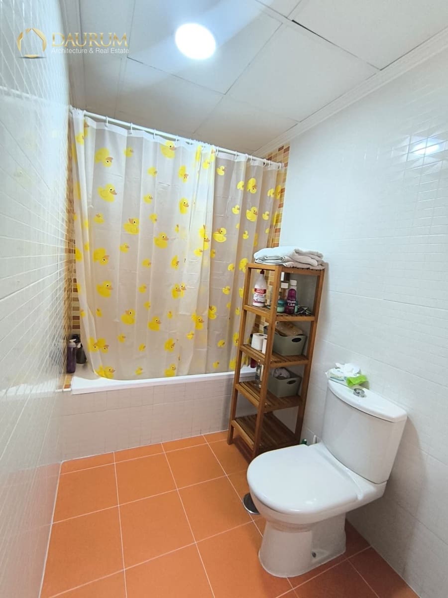 4 bedroom Flat for sale in Monforte del Cid with garage - € 168,000 (Ref: 9739205)