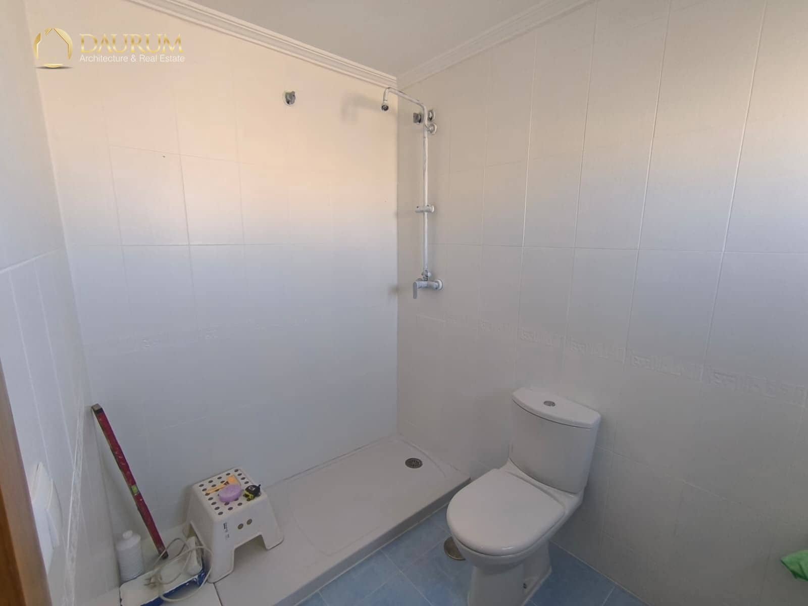 4 bedroom Flat for sale in Monforte del Cid with garage - € 168,000 (Ref: 9739205)