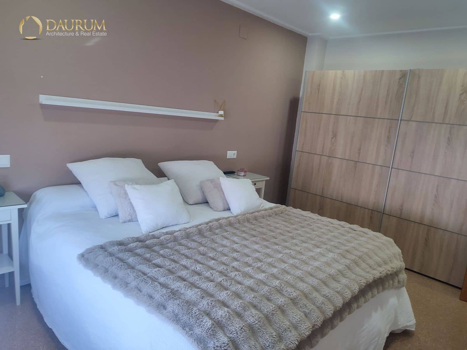 4 bedroom Flat for sale in Monforte del Cid with garage - € 168,000 (Ref: 9739205)