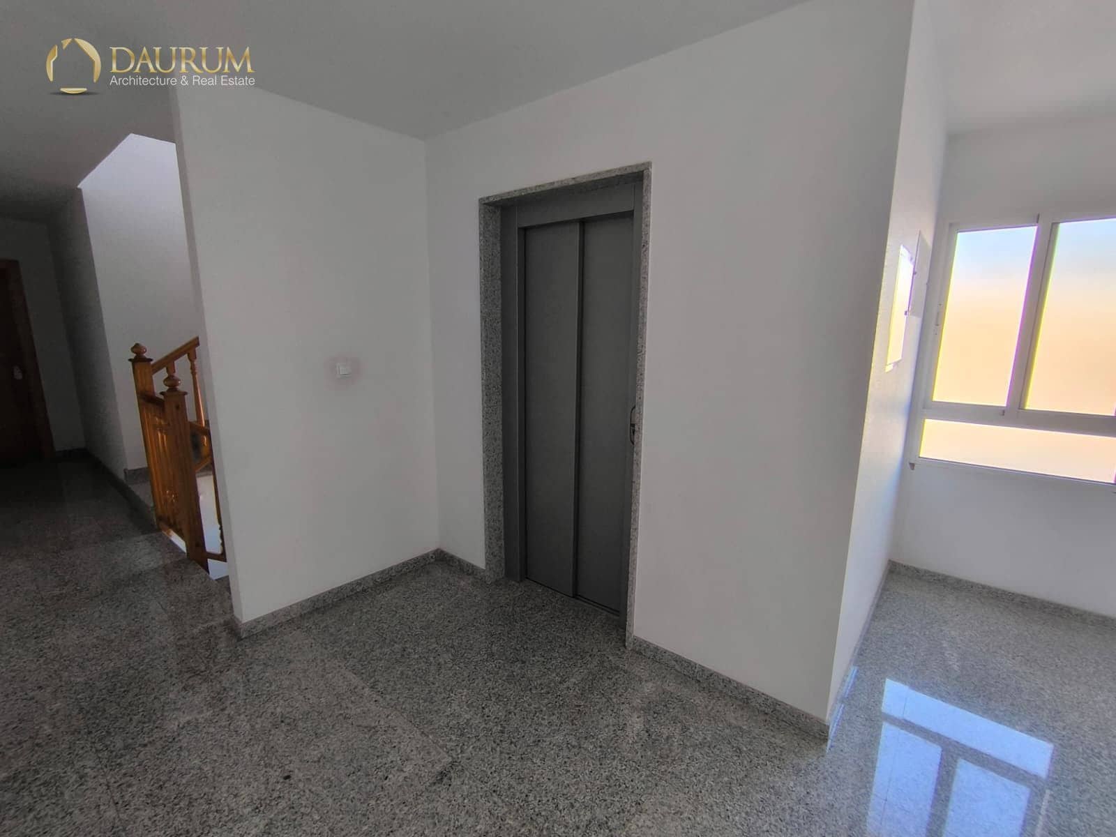 4 bedroom Flat for sale in Monforte del Cid with garage - € 168,000 (Ref: 9739205)