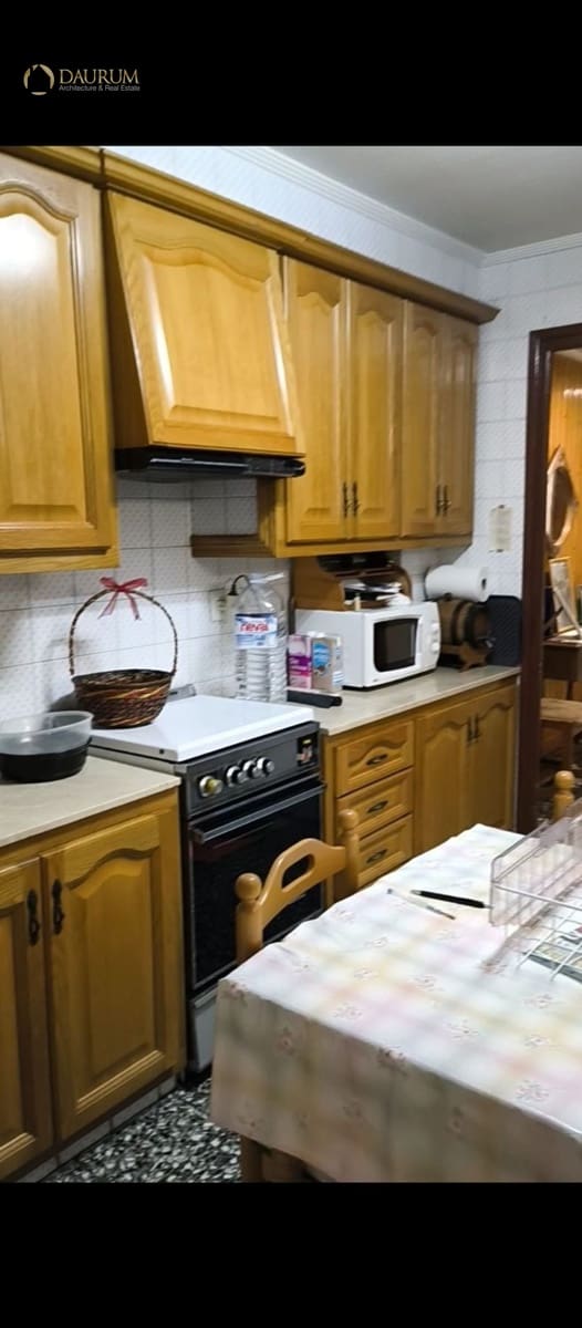 4 chambre Appartement à vendre à Elche / Elx - 166 000 € (Ref: 9753446)