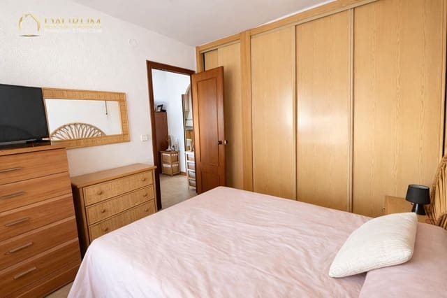 1 sovrum Lägenhet till salu i Alicante stad med pool garage - 240 000 € (Ref: 9753447)