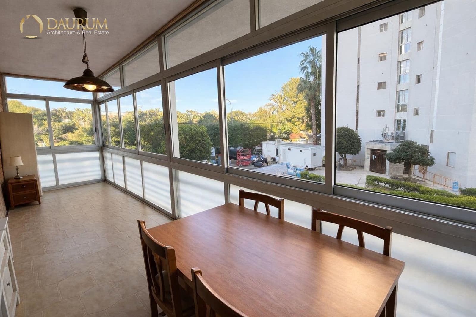 1 sovrum Lägenhet till salu i Alicante stad med pool garage - 240 000 € (Ref: 9753447)