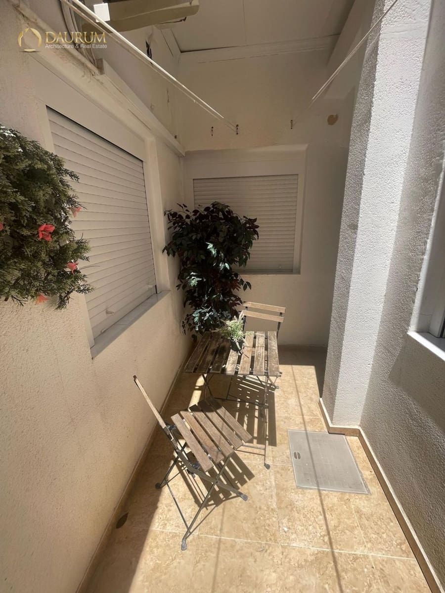 3 slaapkamer Flat te koop in Alicante stad - € 311.000 (Ref: 9753448)