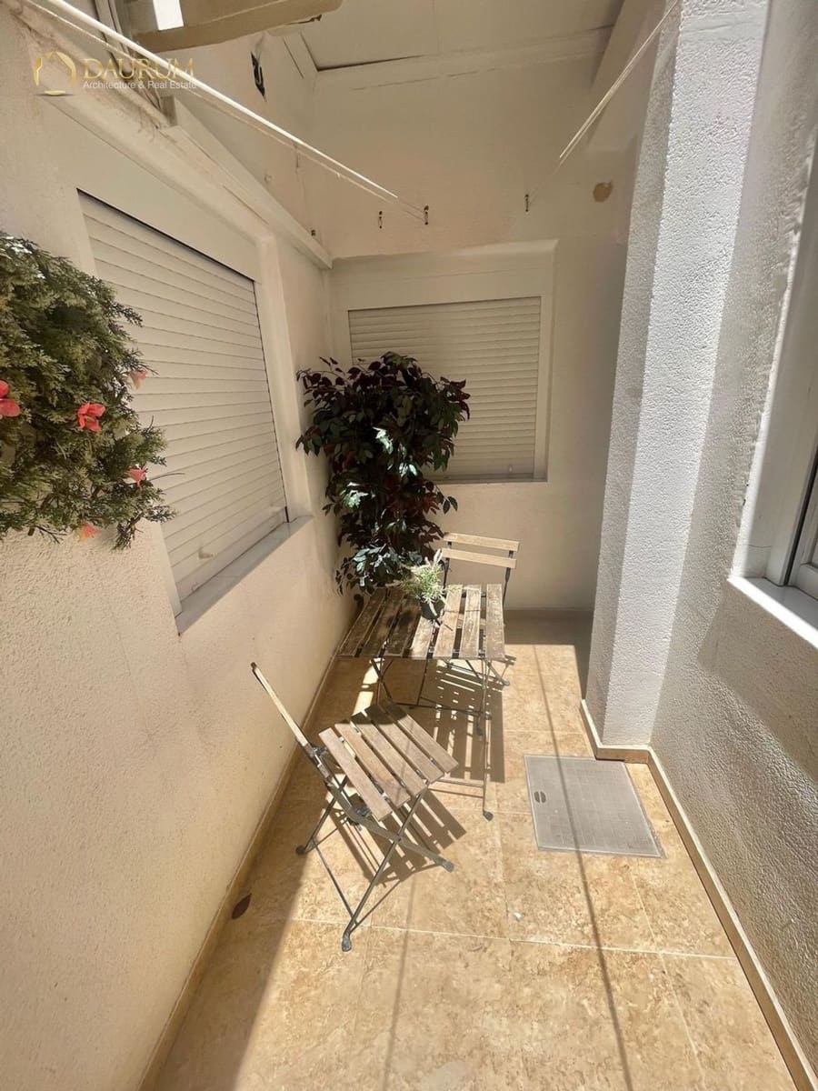 3 slaapkamer Flat te koop in Alicante stad - € 311.000 (Ref: 9753448)