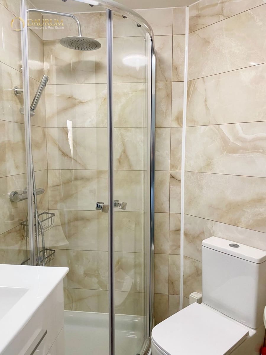 2 sovrum Lägenhet till salu i Benidorm med pool garage - 380 000 € (Ref: 9756372)