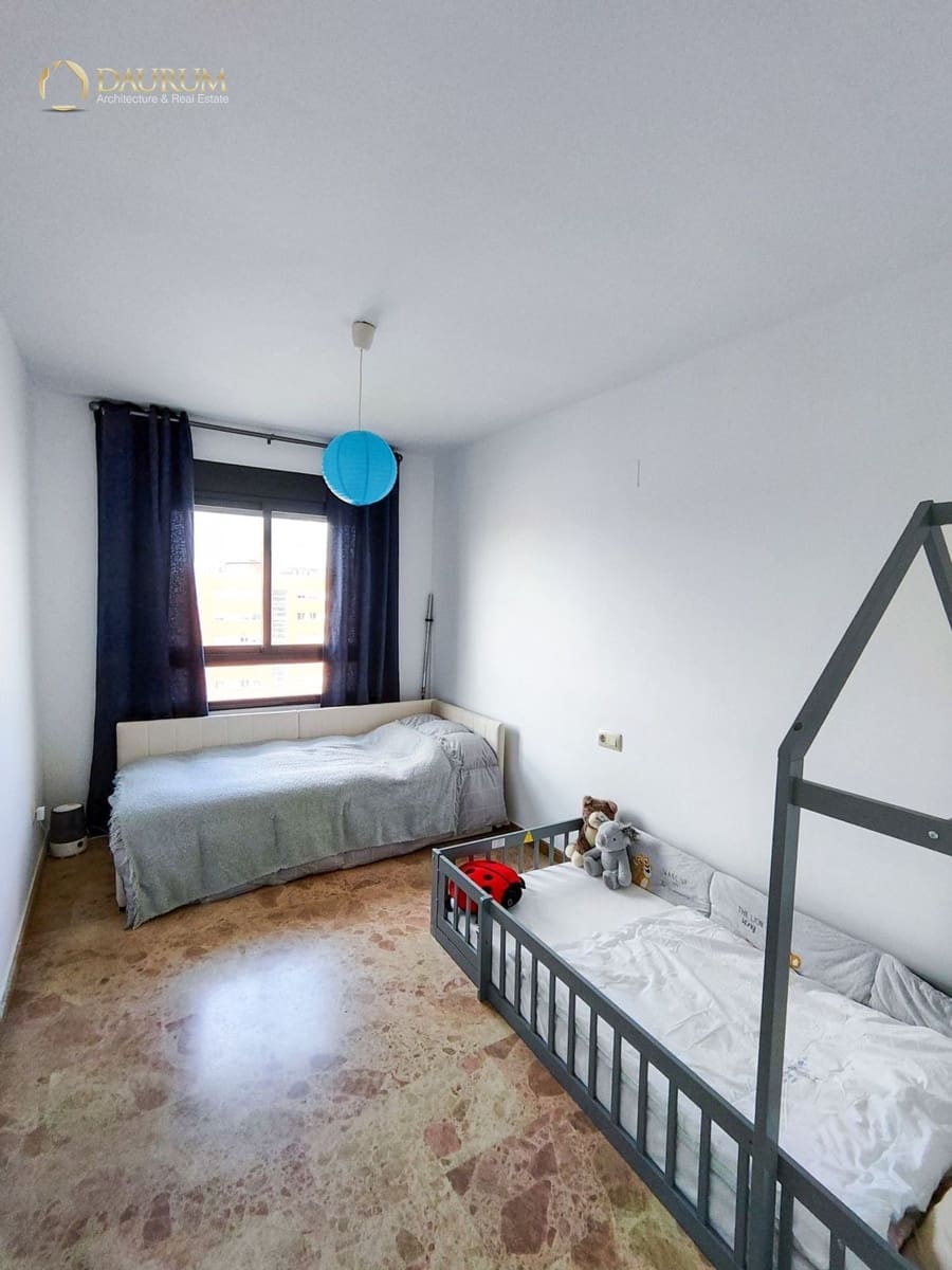 4 sovrum Takvåning till salu i Playa de San Juan med pool - 690 000 € (Ref: 9757892)