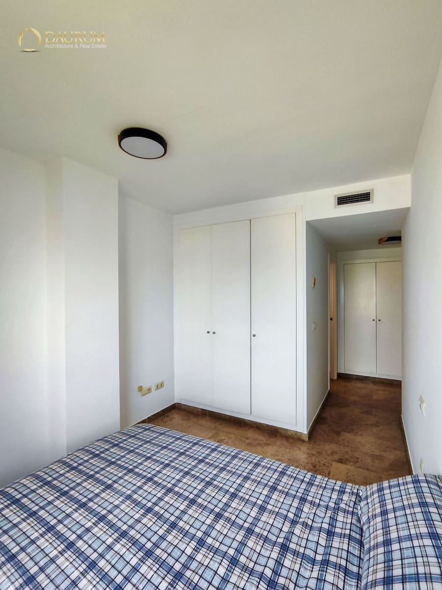 4 sovrum Takvåning till salu i Playa de San Juan med pool - 690 000 € (Ref: 9757892)