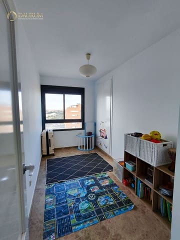 4 slaapkamer Penthouse te koop in Playa de San Juan, Alicante stad met zwembad - € 690.000 (Ref: 9757892)