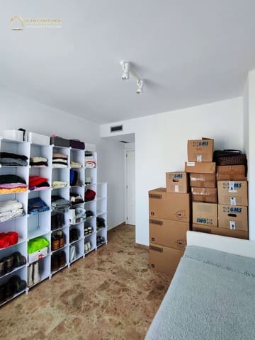 4 slaapkamer Penthouse te koop in Playa de San Juan, Alicante stad met zwembad - € 690.000 (Ref: 9757892)