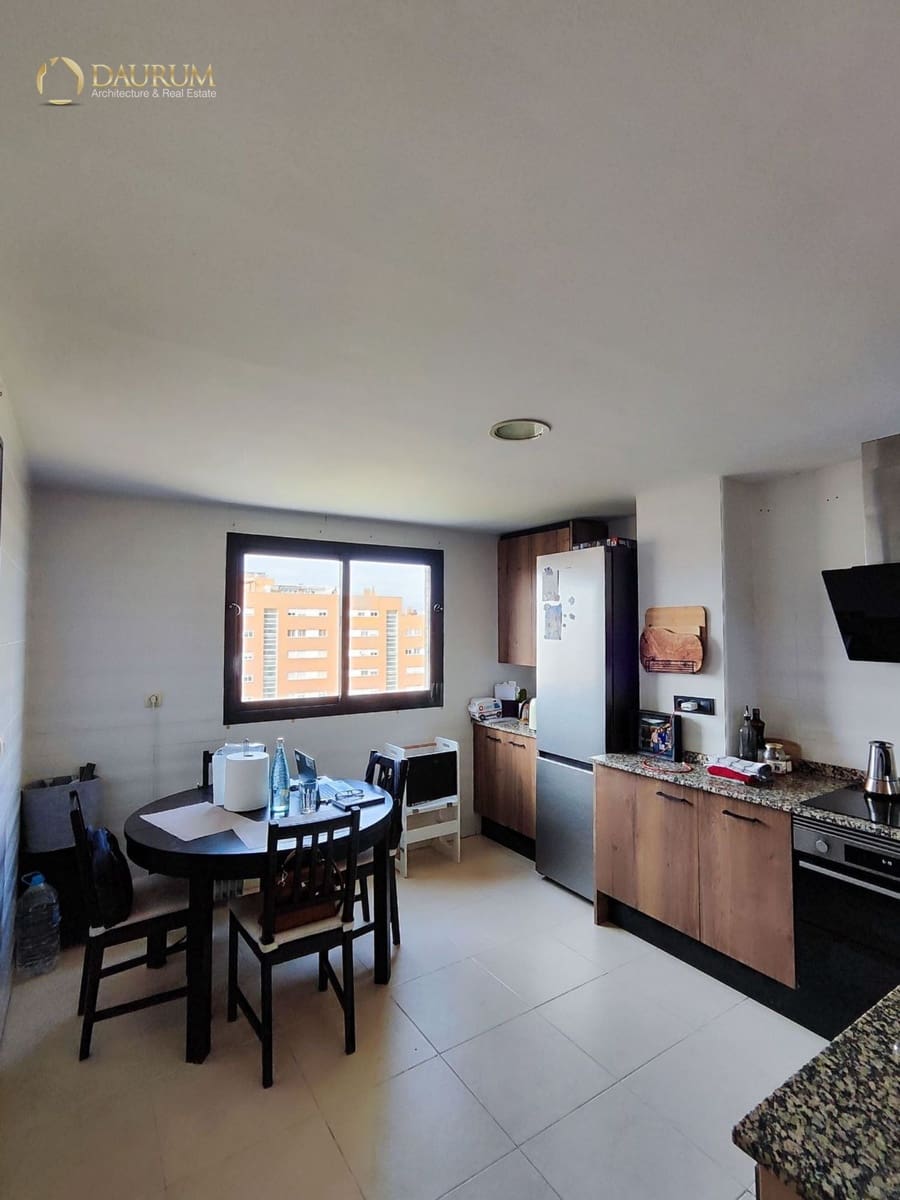 4 sovrum Takvåning till salu i Playa de San Juan med pool - 690 000 € (Ref: 9757892)