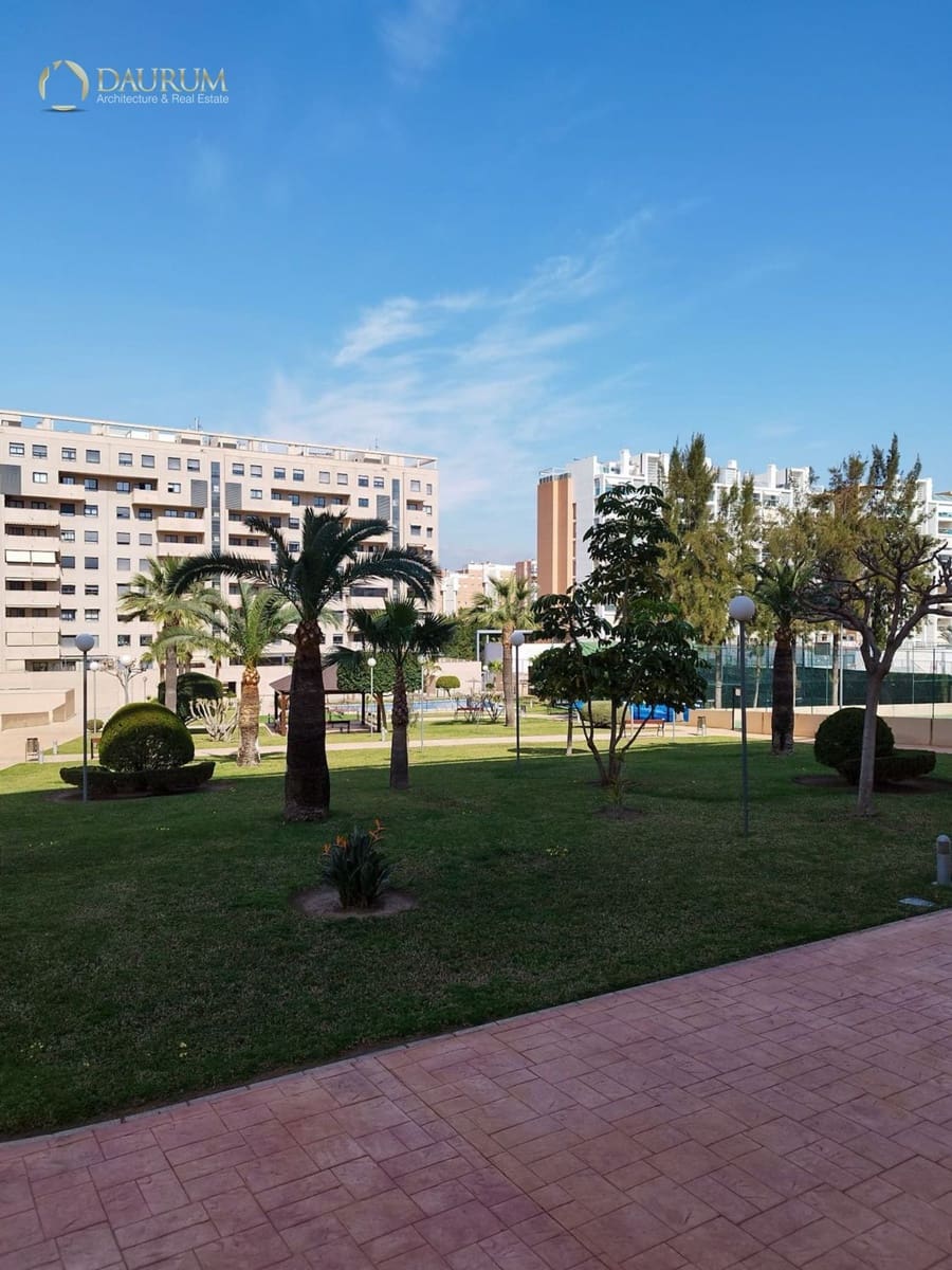 4 sovrum Takvåning till salu i Playa de San Juan med pool - 690 000 € (Ref: 9757892)