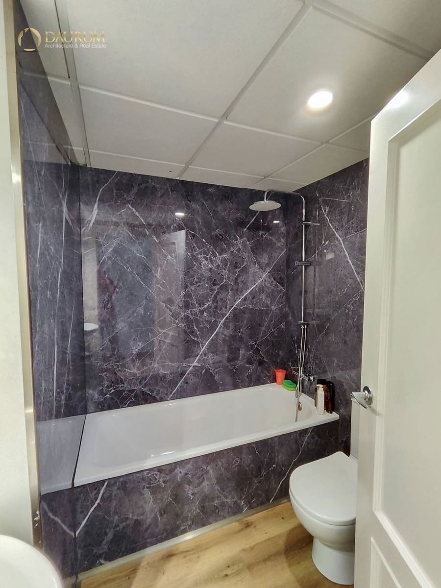 4 sovrum Takvåning till salu i Playa de San Juan med pool - 690 000 € (Ref: 9757892)