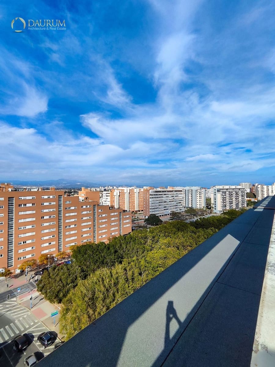 4 sovrum Takvåning till salu i Playa de San Juan med pool - 690 000 € (Ref: 9757892)