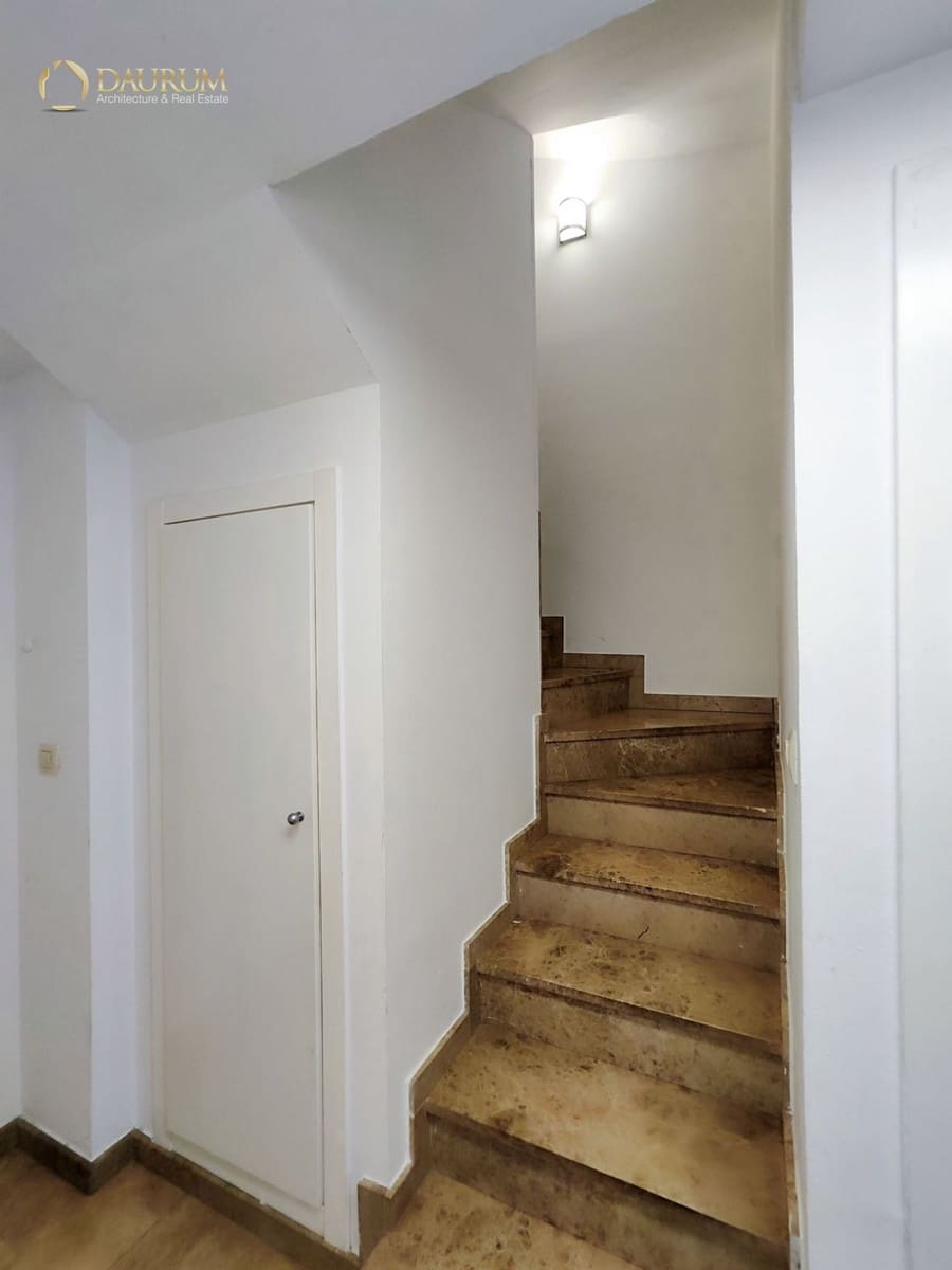 4 sovrum Takvåning till salu i Playa de San Juan med pool - 690 000 € (Ref: 9757892)