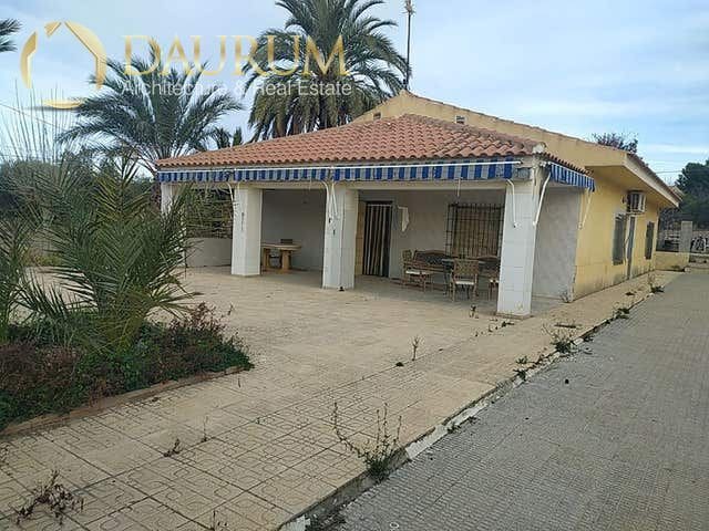 5 quarto Moradia para venda em Moralet, Alicante cidade com garagem - 280 000 € (Ref: 9759506)