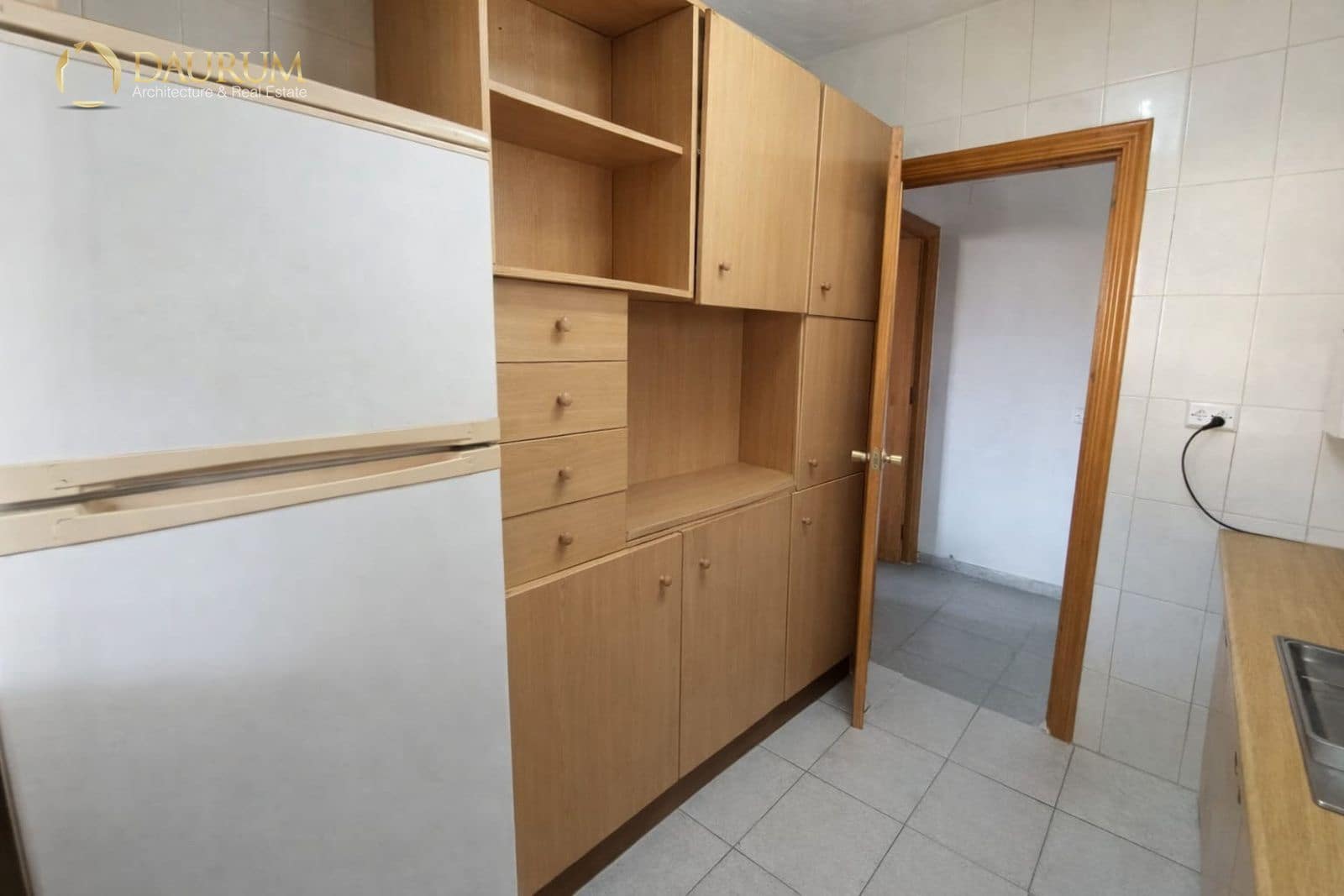 3 bedroom Villa for sale in Moralet with garage - € 230,000 (Ref: 9765339)