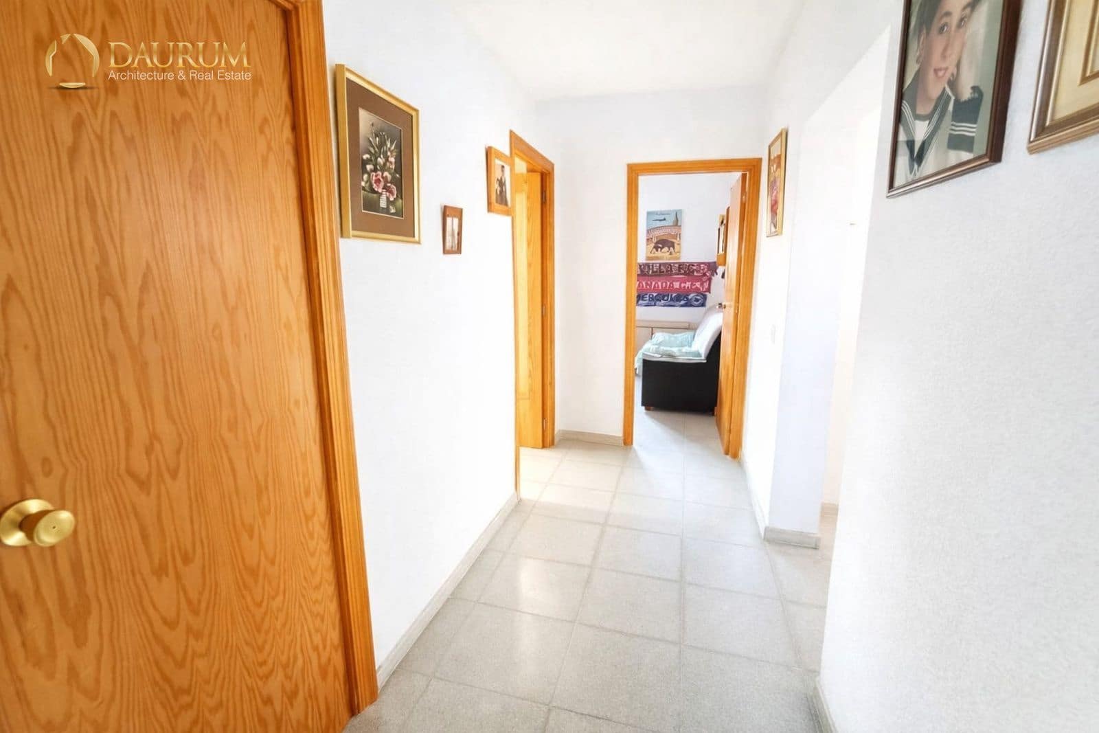 3 bedroom Villa for sale in Moralet with garage - € 230,000 (Ref: 9765339)