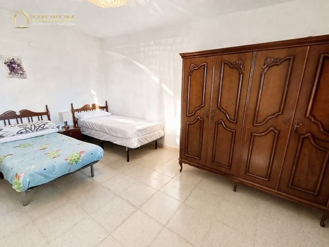 3 soverom Villa til salgs i Moralet, Alicante by med garasje - € 230 000 (Ref: 9765339)