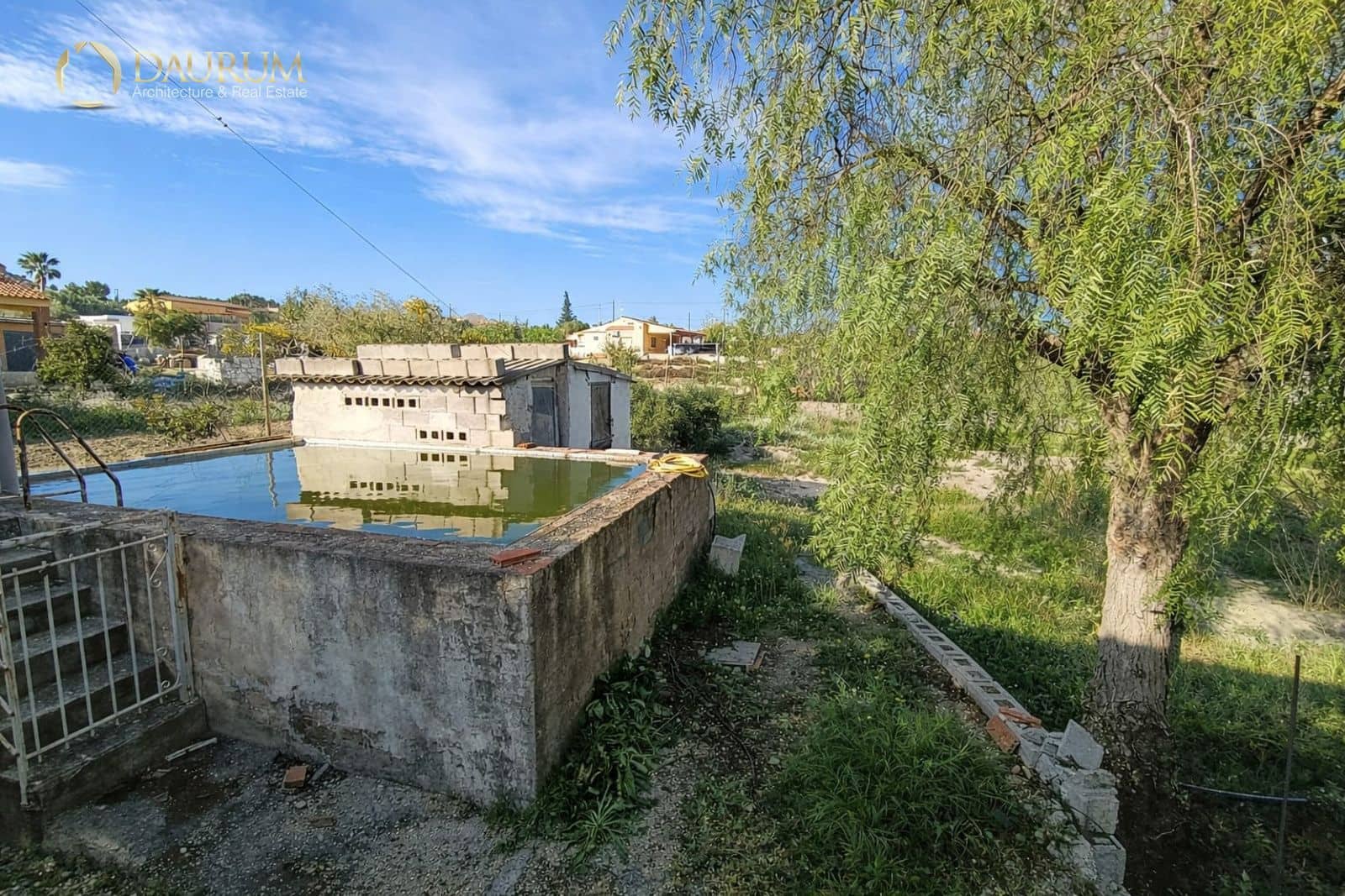 3 bedroom Villa for sale in Moralet with garage - € 230,000 (Ref: 9765339)