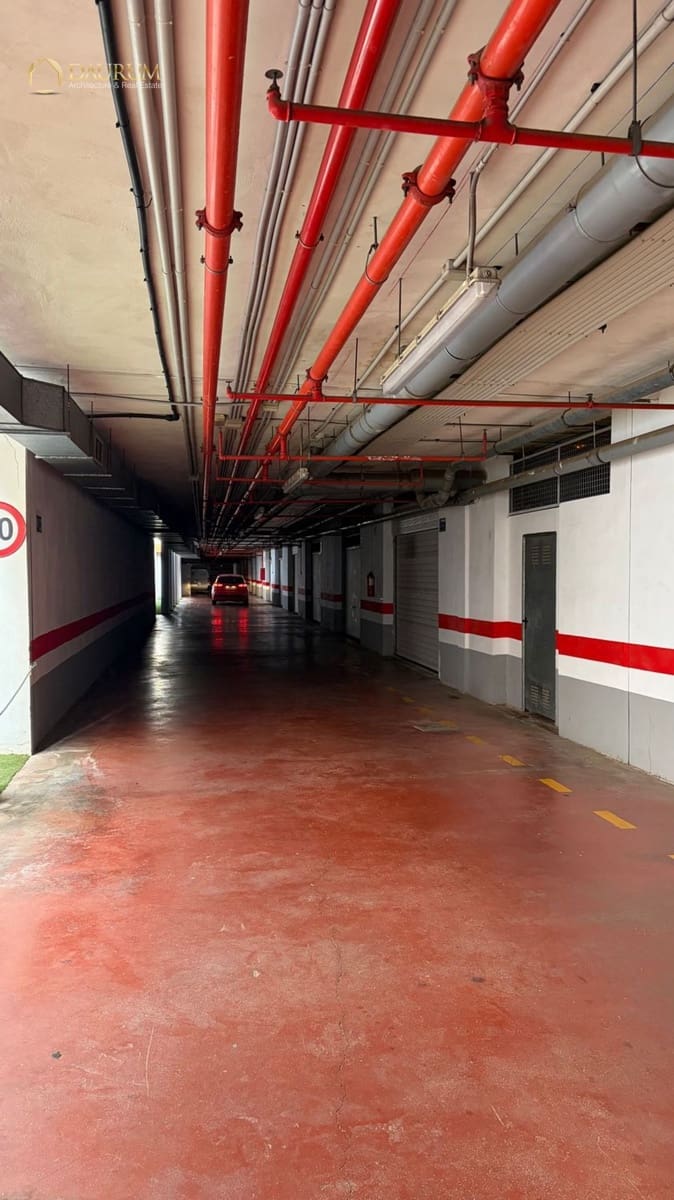 1 bedroom Flat for sale in Alicante / Alacant city with pool garage - € 279,000 (Ref: 9769915)