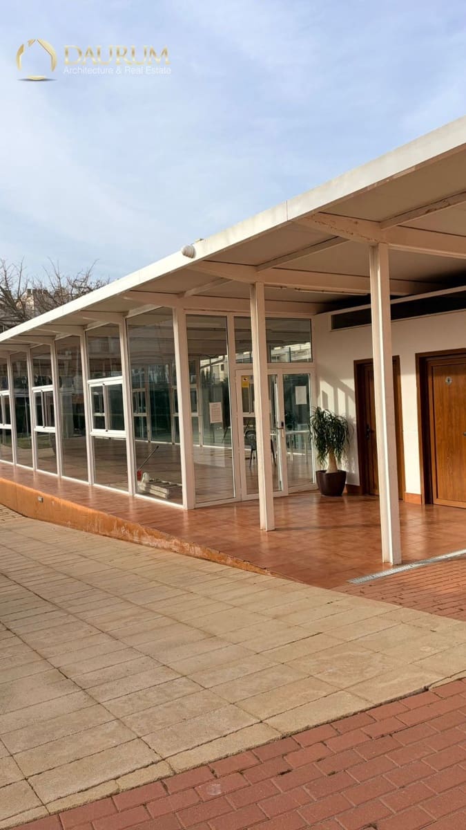 1 bedroom Flat for sale in Alicante / Alacant city with pool garage - € 279,000 (Ref: 9769915)