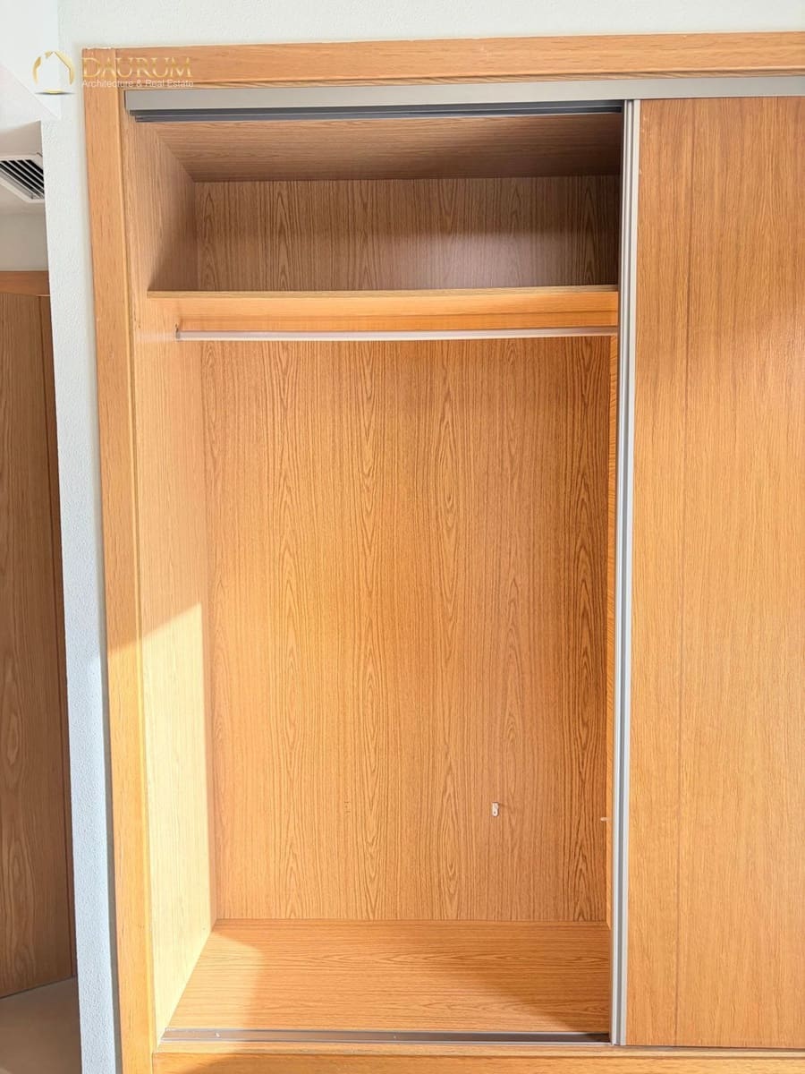 1 bedroom Flat for sale in Alicante / Alacant city with pool garage - € 279,000 (Ref: 9769915)