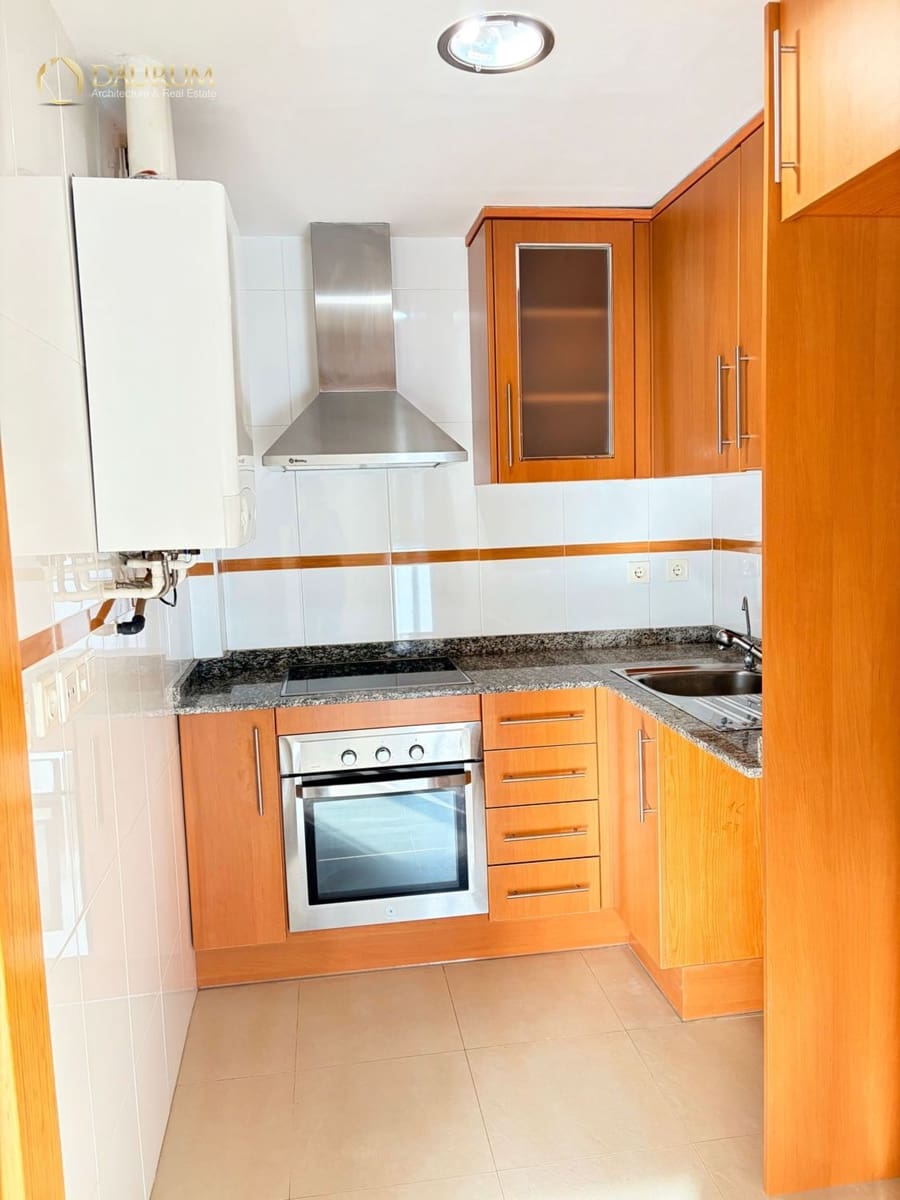 1 bedroom Flat for sale in Alicante / Alacant city with pool garage - € 279,000 (Ref: 9769915)