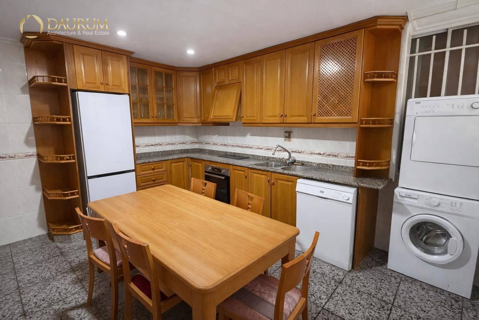 4 soveværelse Lejlighed til salg i Santa Pola - € 299.999 (Ref: 9771791)