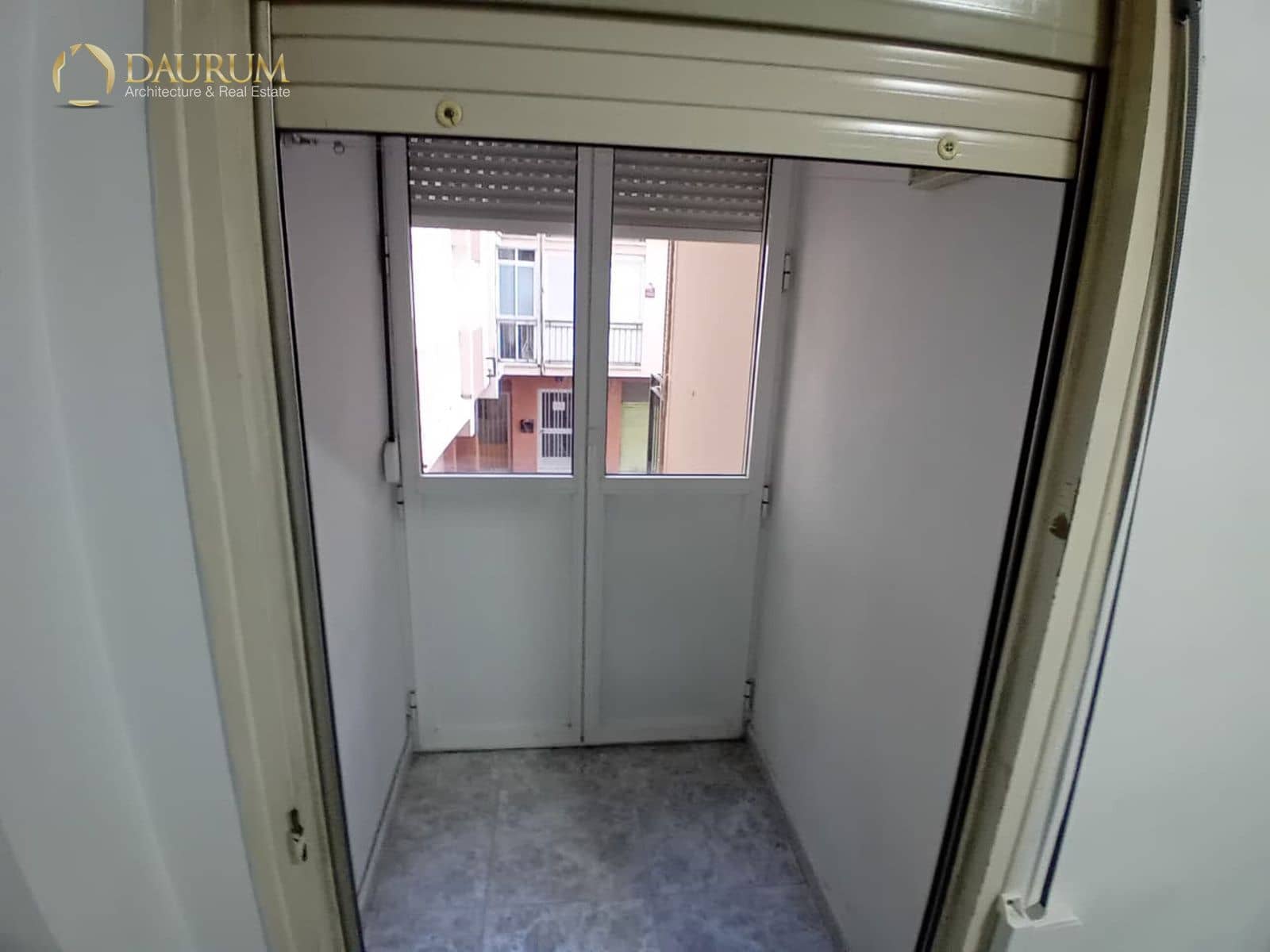 Piso de 2 habitaciones en Alicante / Alacant ciudad en venta - 125.000 € (Ref: 9771792)