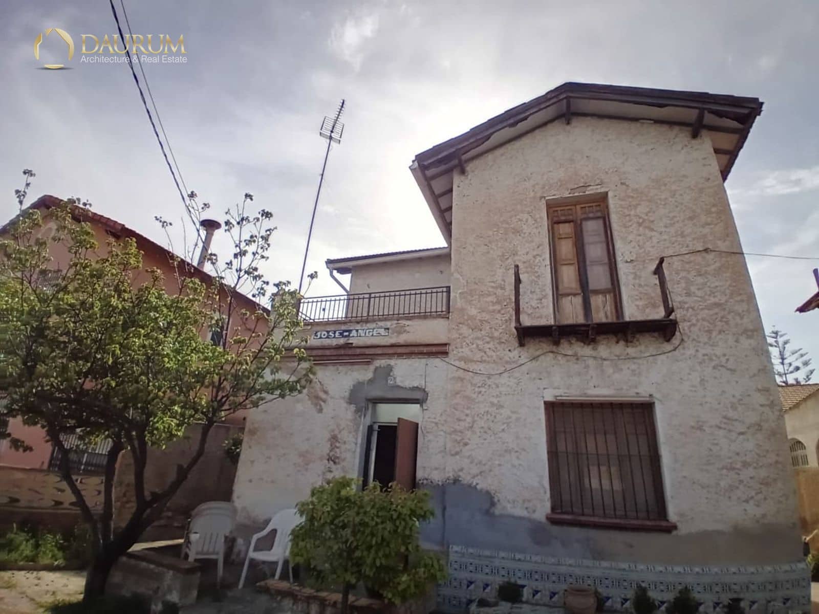 4 soverom Villa til salgs i Alicante by - € 325 000 (Ref: 9771793)