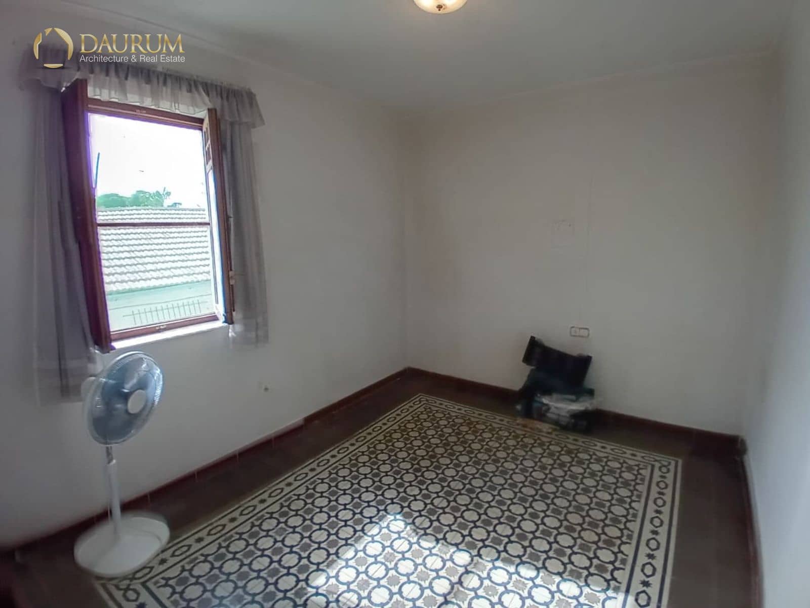 4 soverom Villa til salgs i Alicante by - € 325 000 (Ref: 9771793)