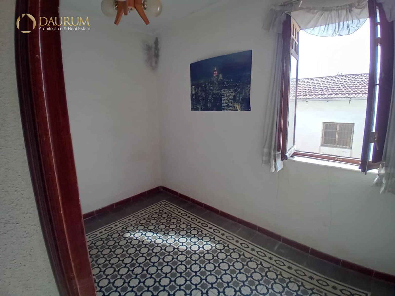 4 bedroom Villa for sale in Alicante / Alacant city - € 325,000 (Ref: 9771793)