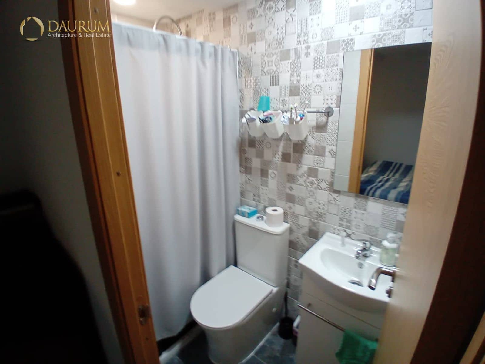 3 bedroom Flat for sale in Alicante / Alacant city - € 145,000 (Ref: 9781285)