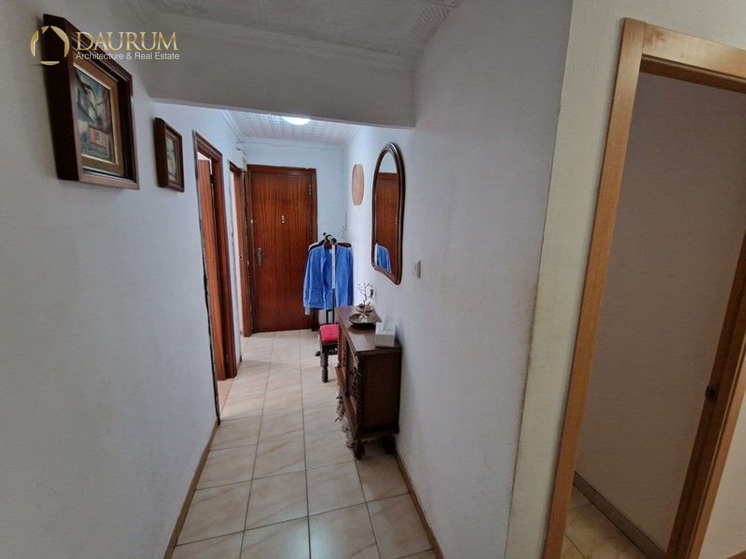 3 bedroom Flat for sale in Alicante / Alacant city - € 145,000 (Ref: 9781285)