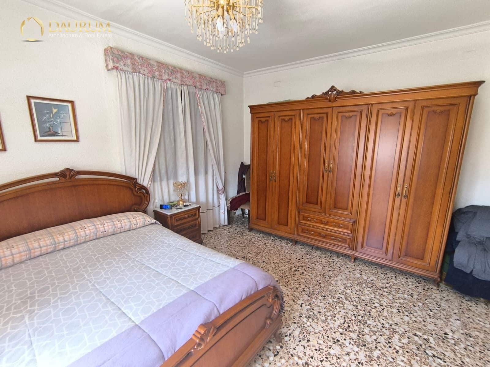 4 soveværelse Villa til salg i Busot med swimmingpool garage - € 370.000 (Ref: 9782199)