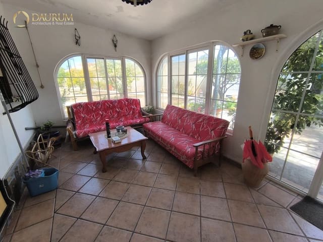 Chalet de 4 habitaciones en Busot en venta con piscina garaje - 370.000 € (Ref: 9782199)