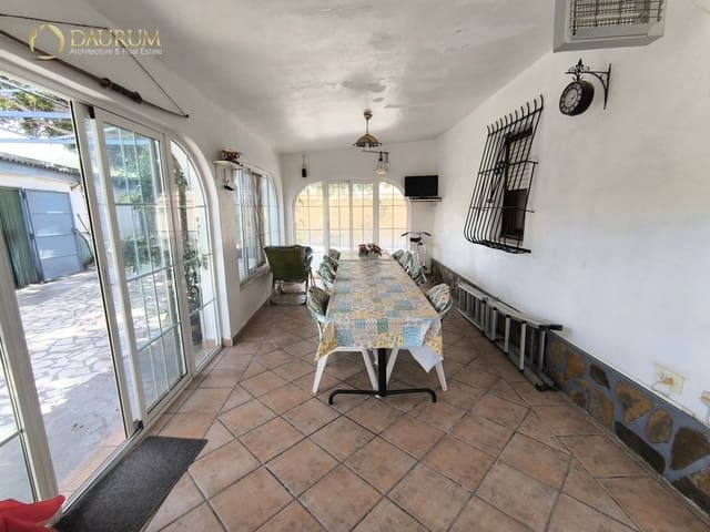 Chalet de 4 habitaciones en Busot en venta con piscina garaje - 370.000 € (Ref: 9782199)