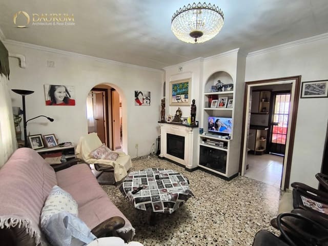 Chalet de 4 habitaciones en Busot en venta con piscina garaje - 370.000 € (Ref: 9782199)