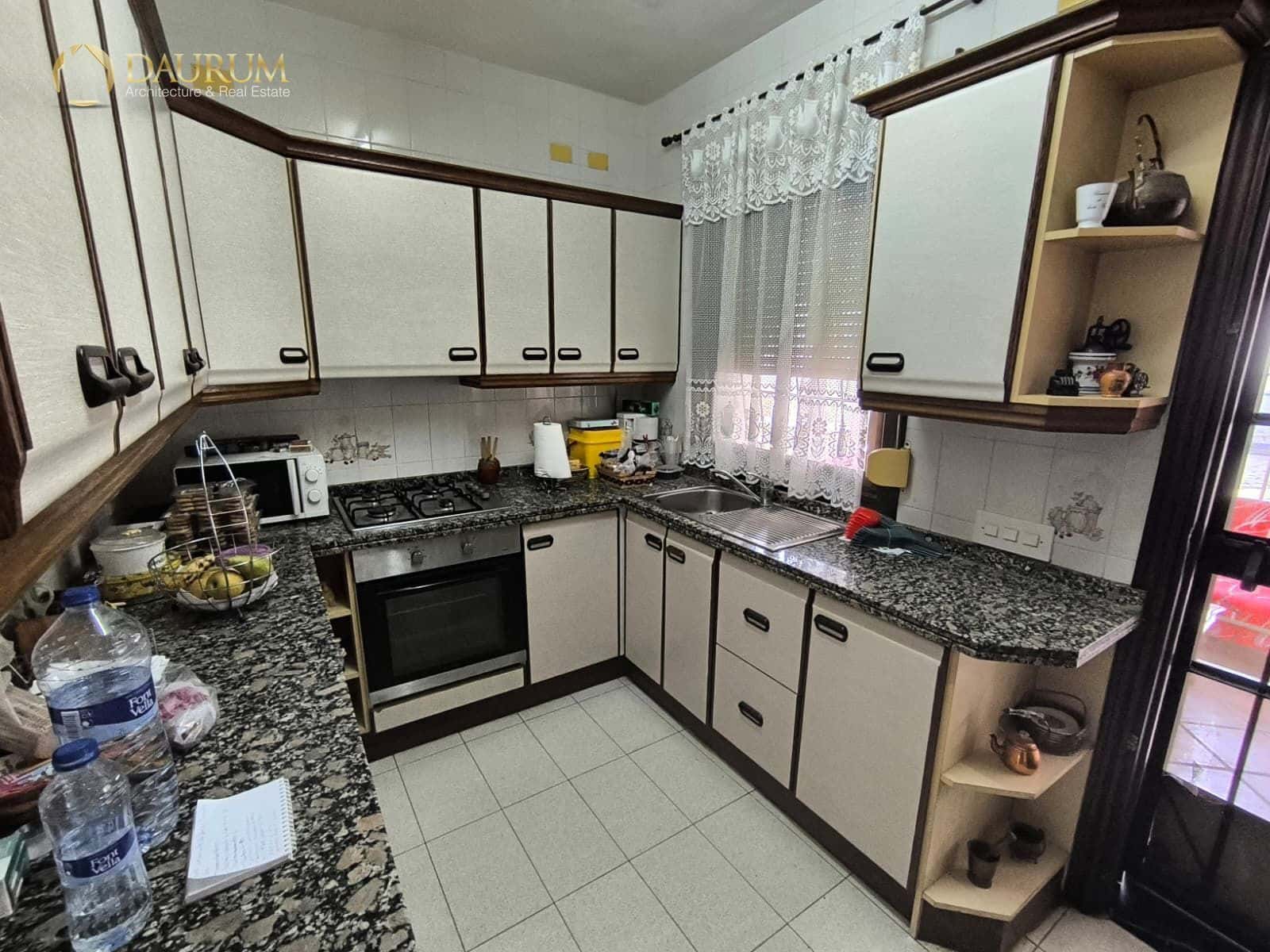 4 soveværelse Villa til salg i Busot med swimmingpool garage - € 370.000 (Ref: 9782199)